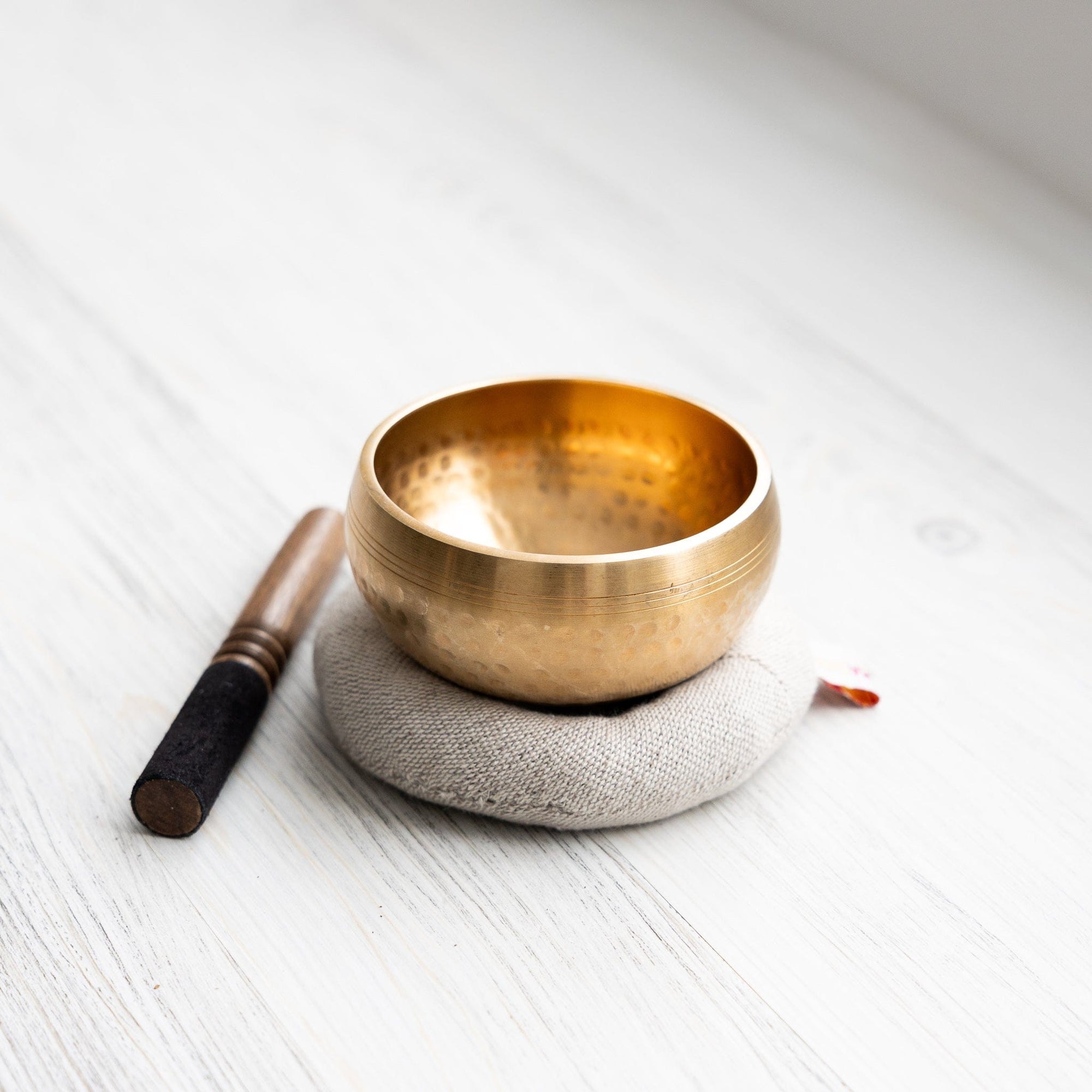 Singing Bowls Authentic Hand-Hammered Tibetan Singing Bowl Set