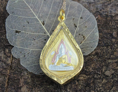 Pendants Thai Golden Buddha Amulet jpthai72