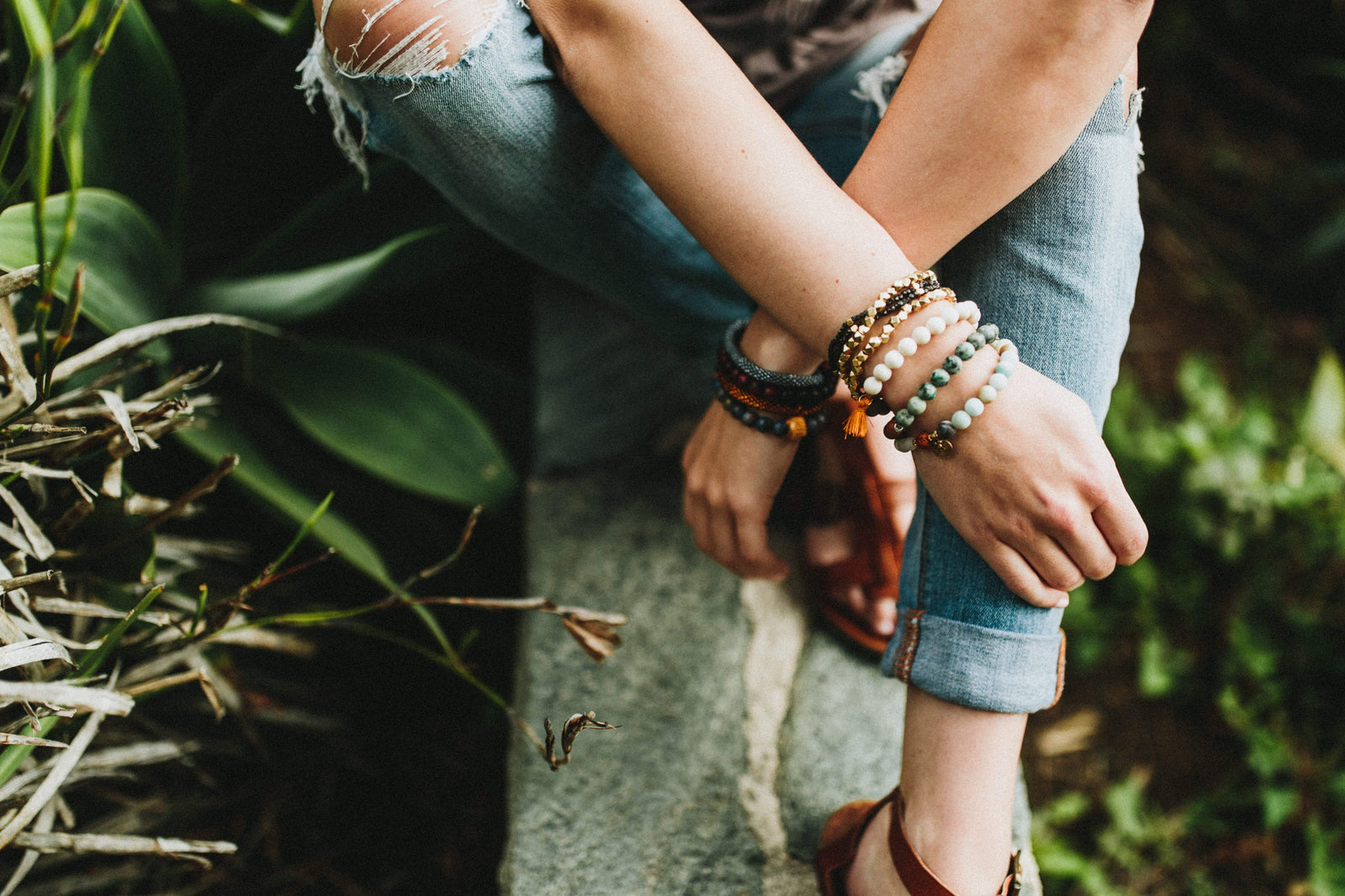 Why I Wear a Mala Bracelet: Focus and Connection — Blue Mala | Lisa Jakub's  Mindful Practices for Mental Wellness