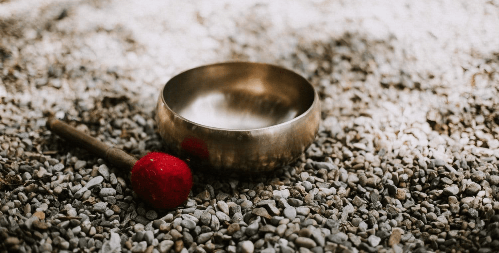 How to use a singing bowl for beginners?