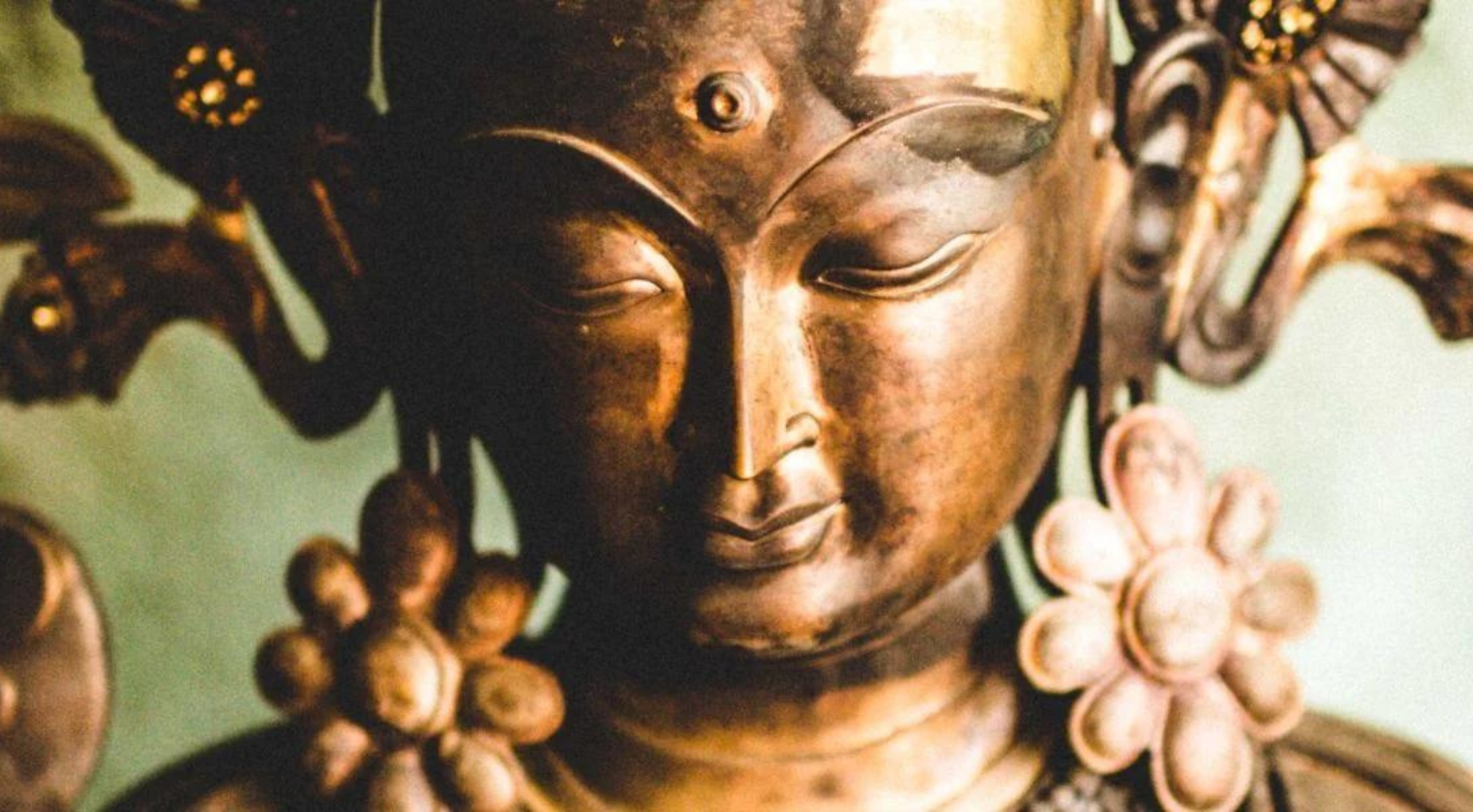 Zen Gardens & Tibetan Buddhist Statues: A Perfect Pairing