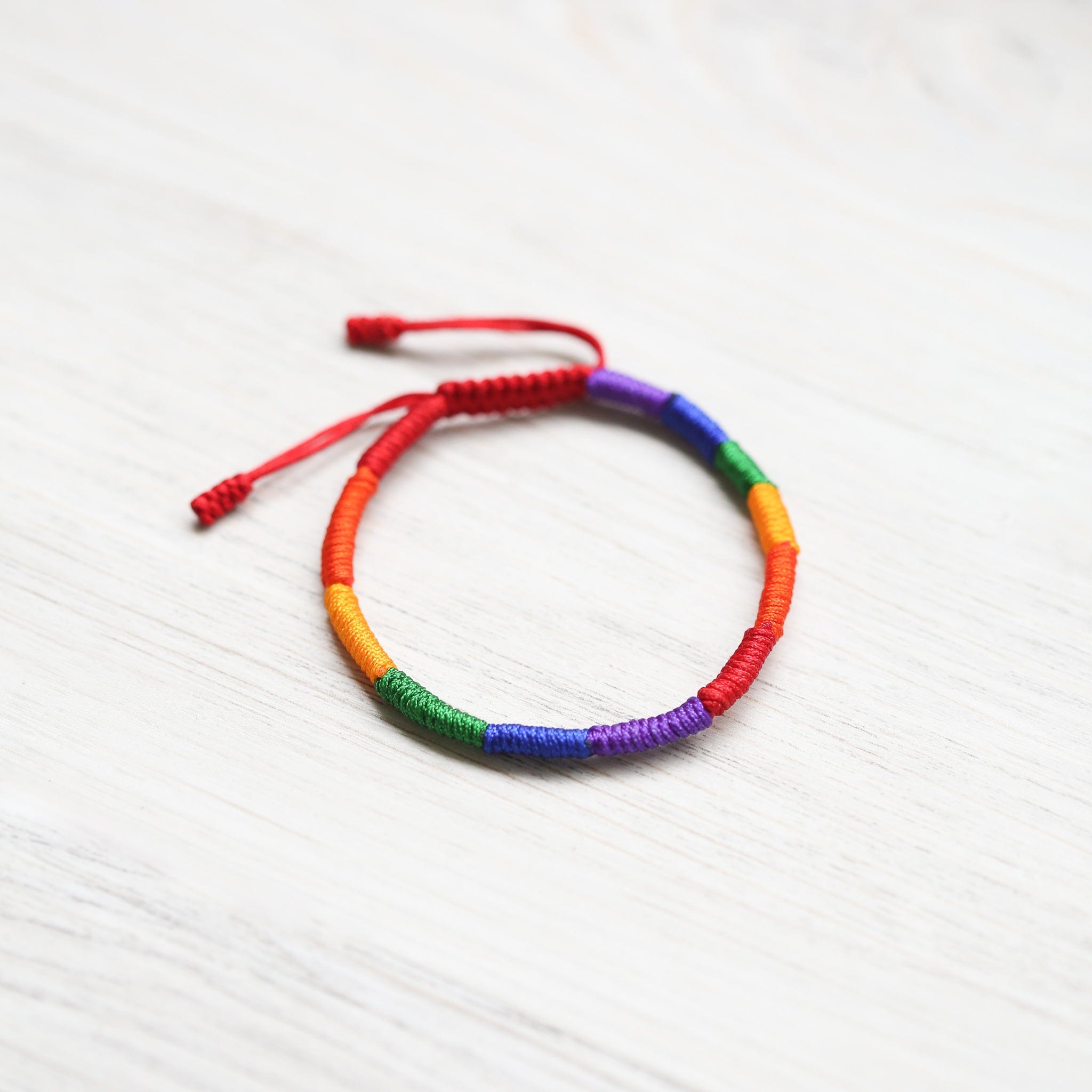 Bracelets Rainbow Bracelet Tibetan Traditions Knotted Bracelet Set JB942-1