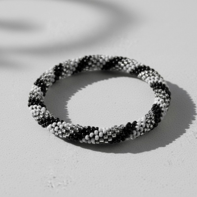 Bracelets Roll-On Bracelet Silver, White & Black jb545