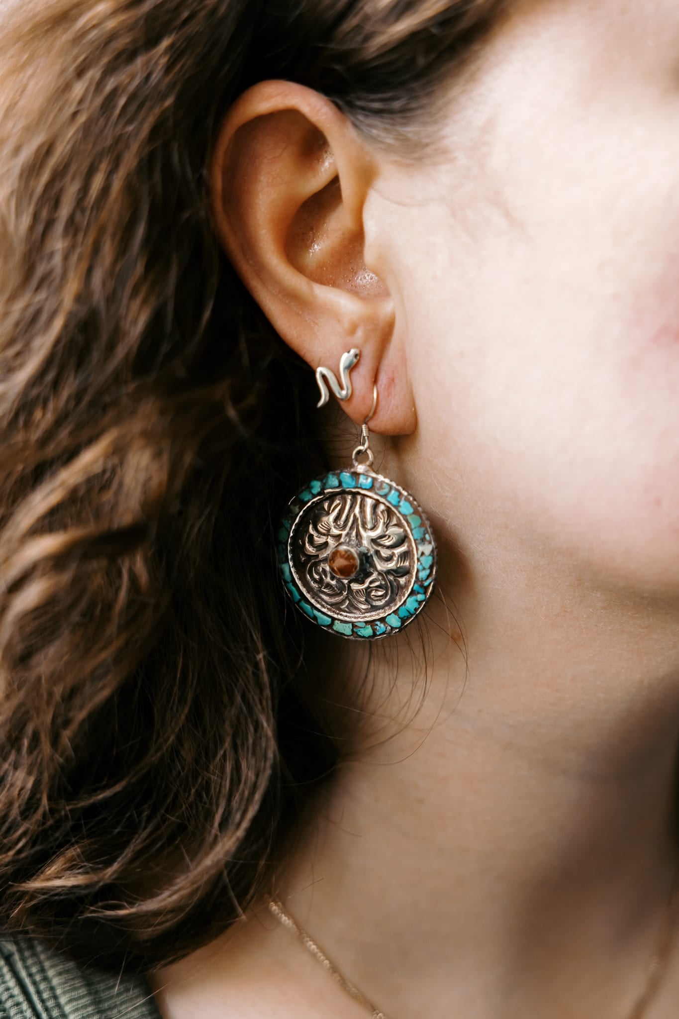 Earrings Vintage Tibetan Turquoise & Coral Earrings je127