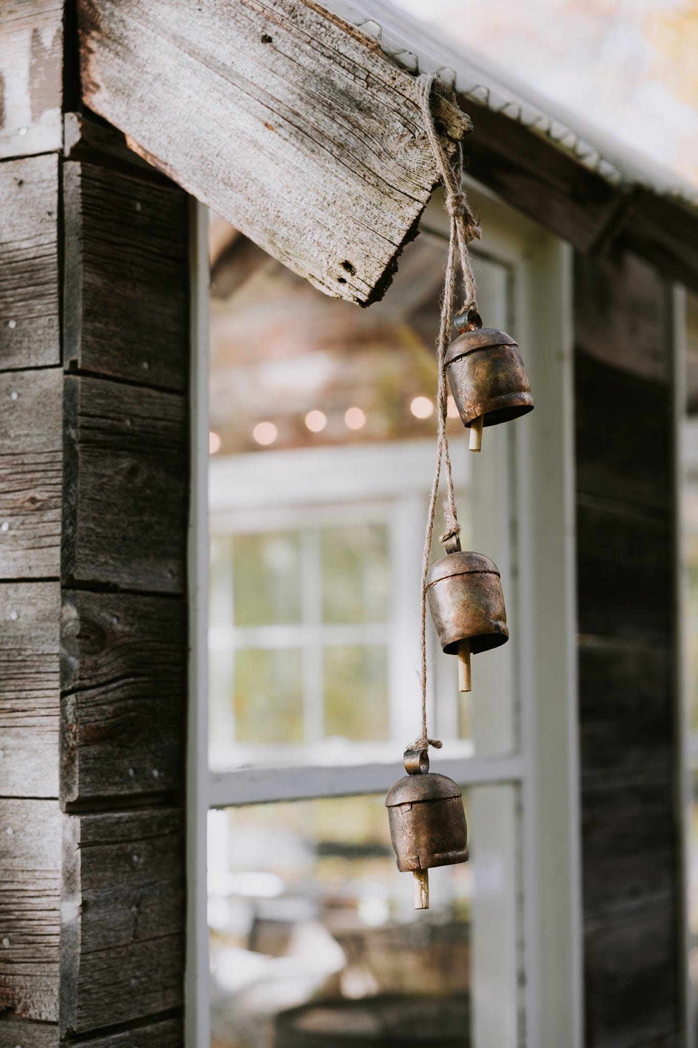 Home Rustic Bell Cascade