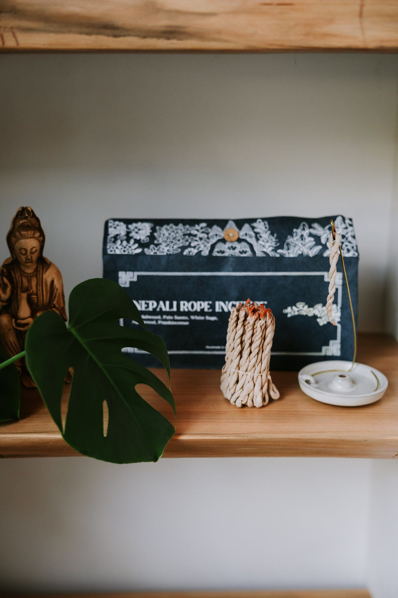 Incense Five Sacred Scents - Nepali Rope Incense Set IN206