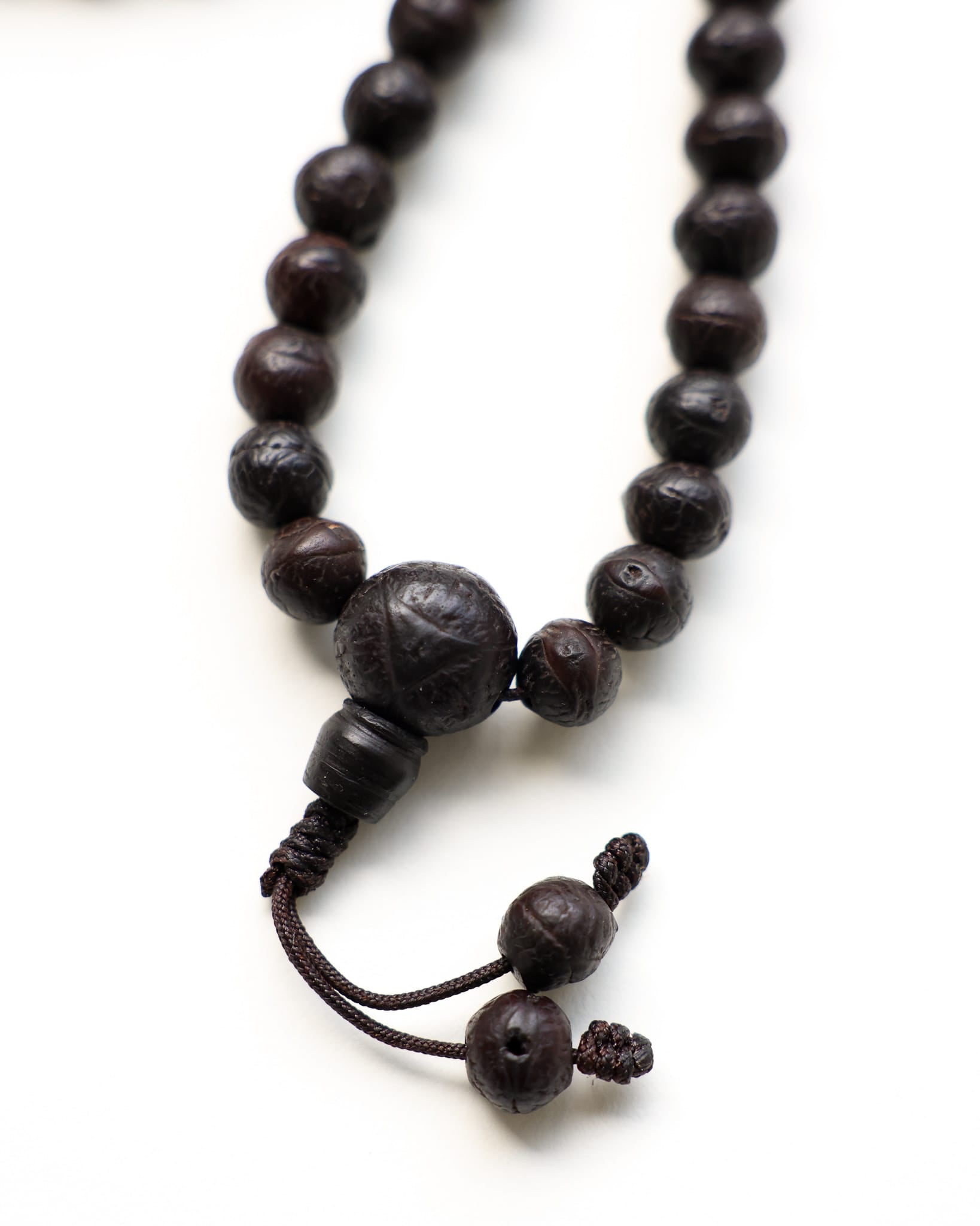 Mala Beads Antique Dark Bodhi Seed Mala ML1030