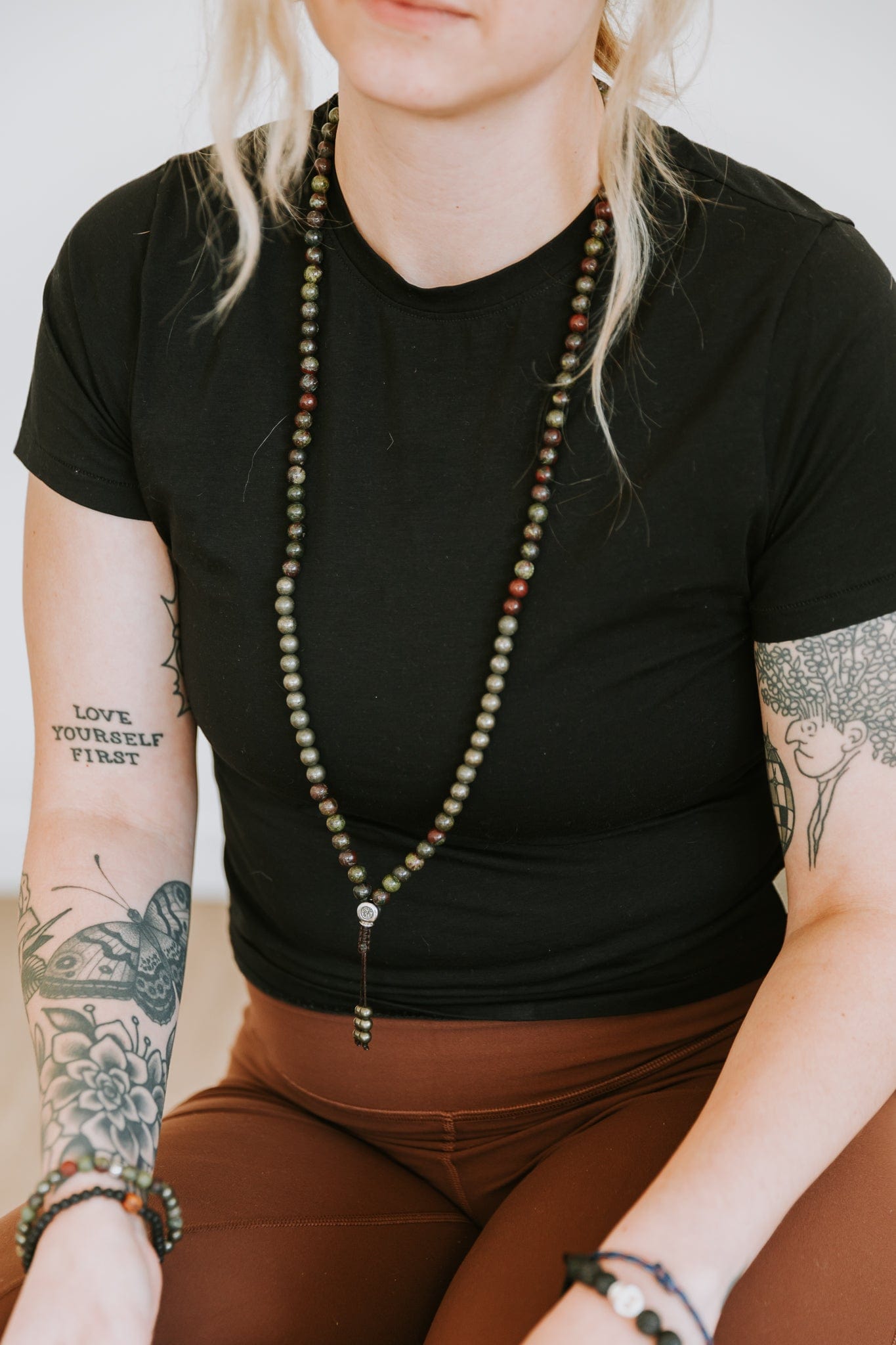 Mala Beads Dragon's Blood Root Chakra Mala ML945