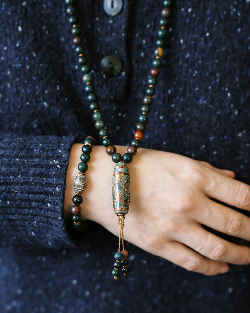 Mala Beads Grounded Growth Dzi Mala ML953