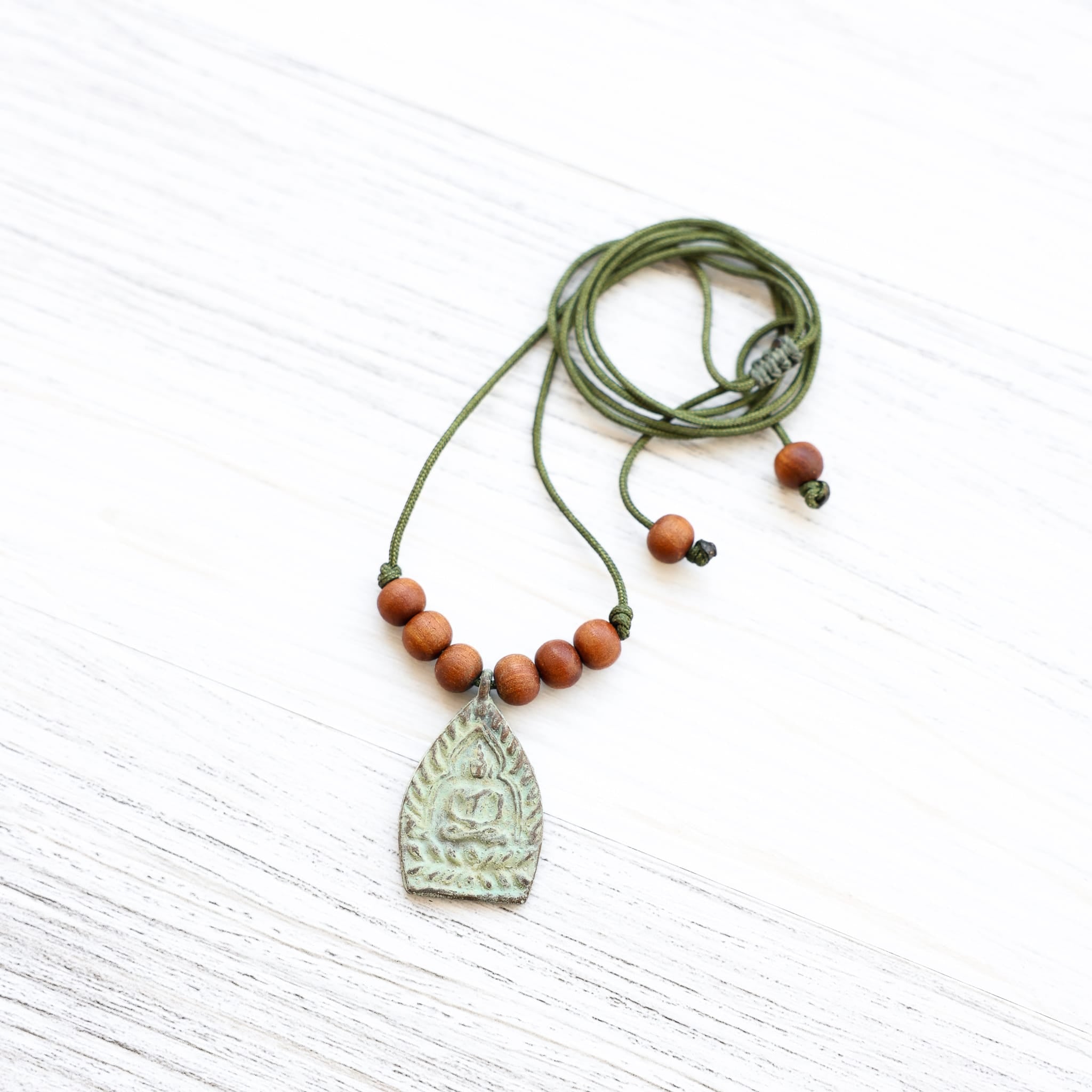 Necklaces Vintage Patina Thai Buddha Amulet Necklace JN856