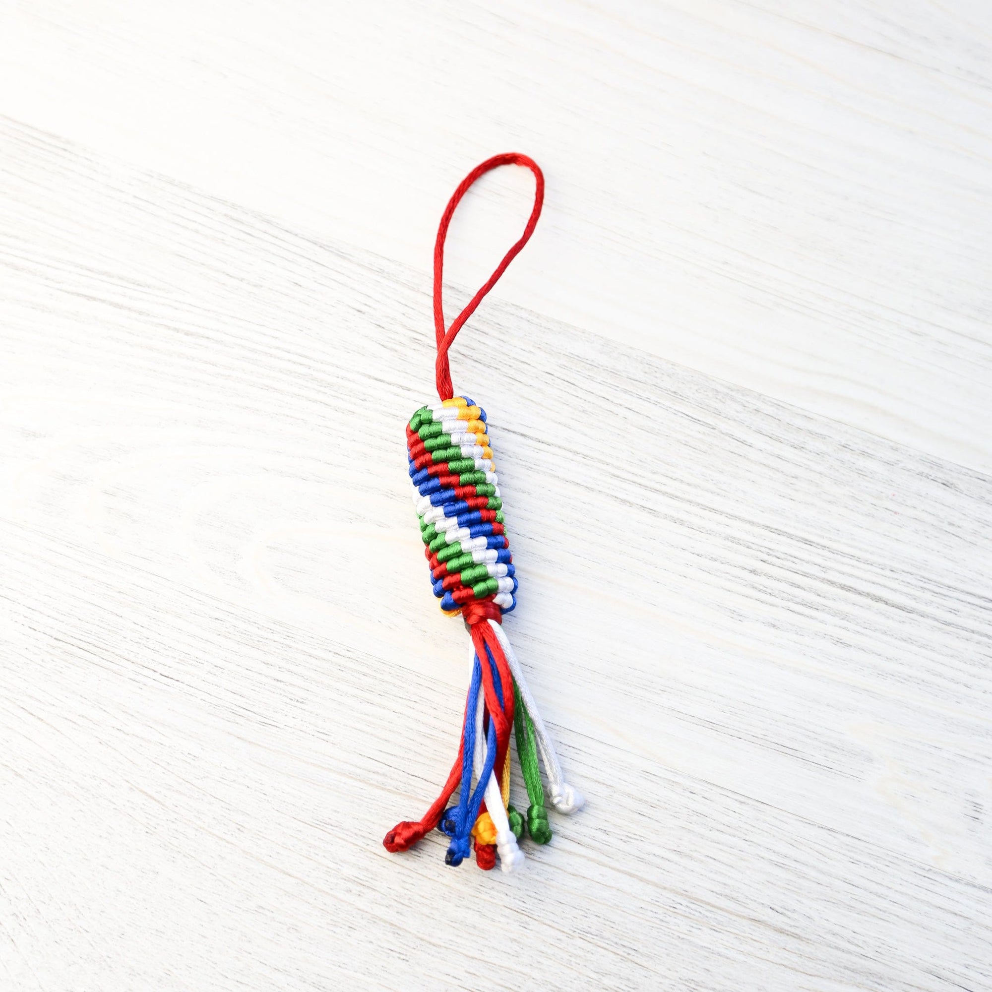 Pendants Himalayan Lucky Knot Amulet JP652