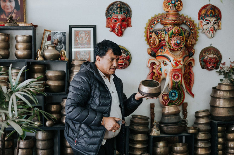 Singing Bowls Antique Mani Singing Bowl - Root Chakra 519Hz oldbowl612