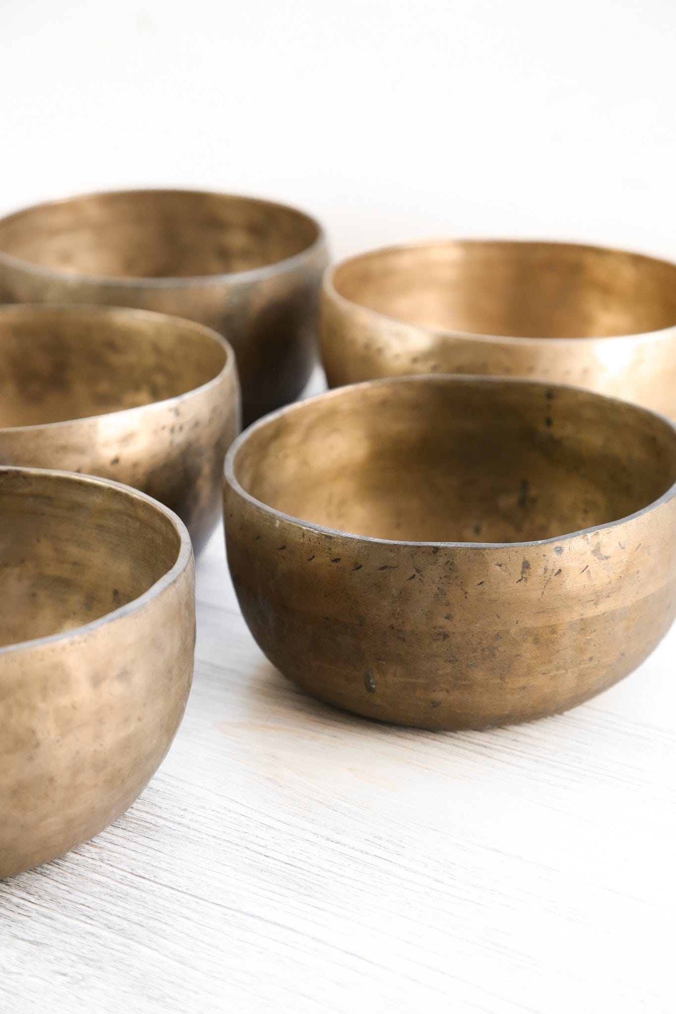 Singing Bowls Antique Seven Chakra Singing Bowl Set - Grounding & Balance oldbowl661