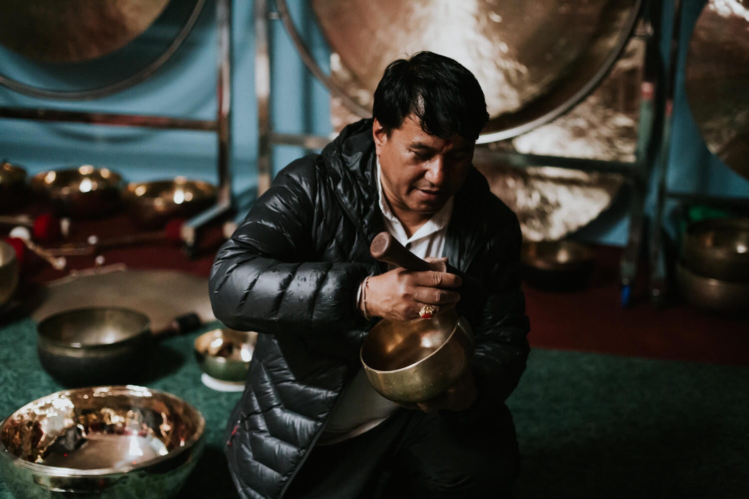 Singing Bowls Antique Seven Chakra Singing Bowl Set - Grounding & Balance oldbowl661