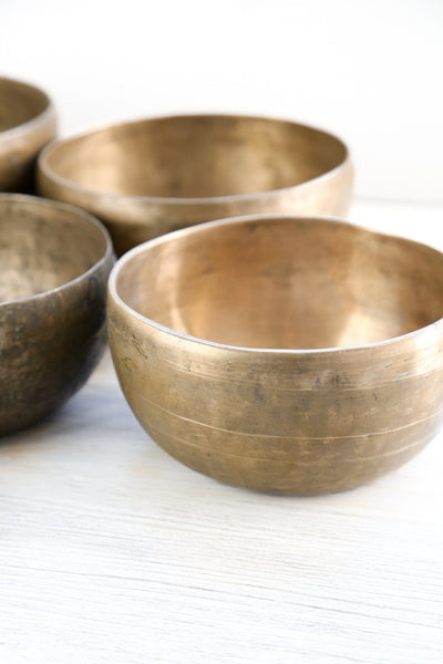 Singing Bowls Antique Seven Chakra Singing Bowl Set - Healing & Harmony oldbowl662