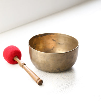 Singing Bowls Antique Singing Bowl Heart Chakra 183Hz oldbowl639