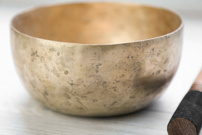 Singing Bowls Antique Singing Bowl Sacral Chakra 156Hz oldbowl625