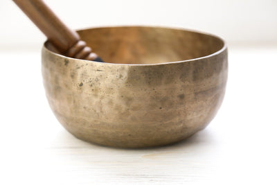 Singing Bowls Antique Singing Bowl Sacral Chakra 157Hz oldbowl630