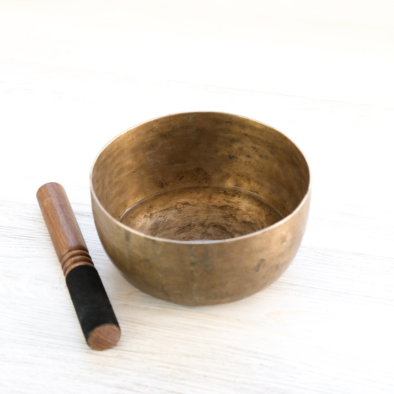 Singing Bowls Dolphin Sound Antique Singing Bowl SB249