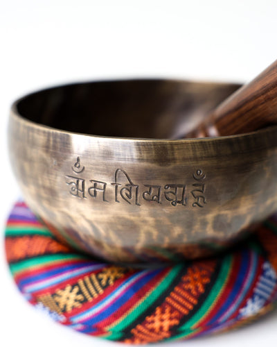 Singing Bowls Fire Horse Moon Bowl 05 moonbowl992