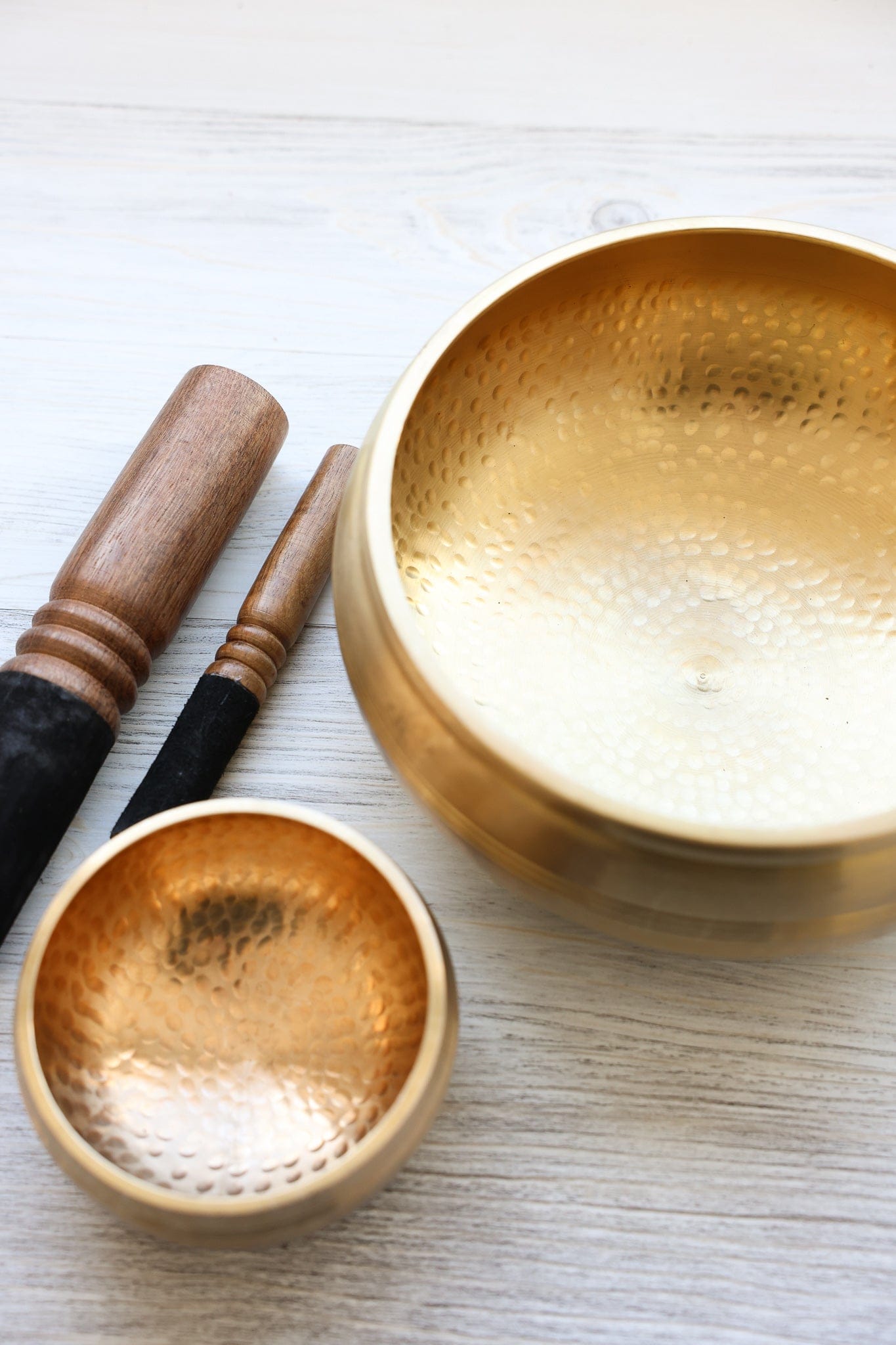 Singing Bowls Hand-Hammered Tibetan Bowl Pairing SB231