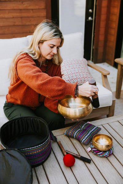 Singing Bowls Large Hand Hammered Tibetan Bowl Set