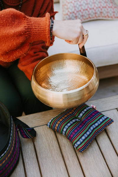 Singing Bowls Large Hand Hammered Tibetan Bowl Set