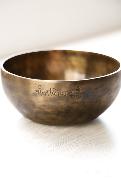 Singing Bowls Lunar Bloom Moon Bowl 21 moonbowl915