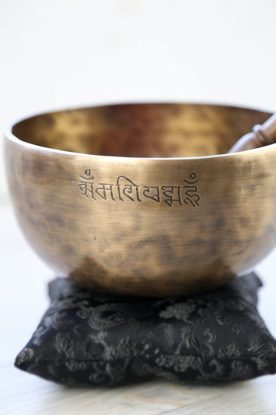 Singing Bowls Lunar Reflection Moon Bowl 47 moonbowl849