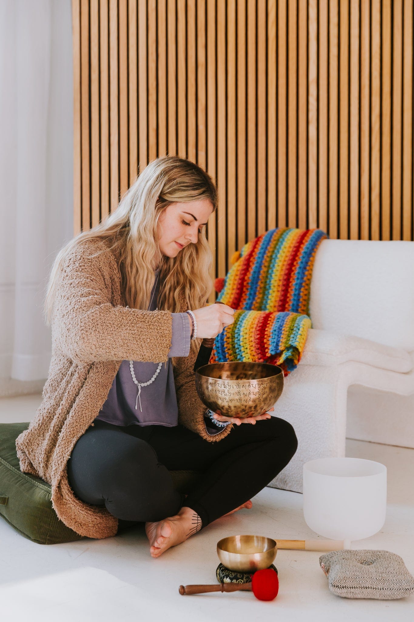 Singing Bowls Om Mani Mantra Singing Bowl SB238