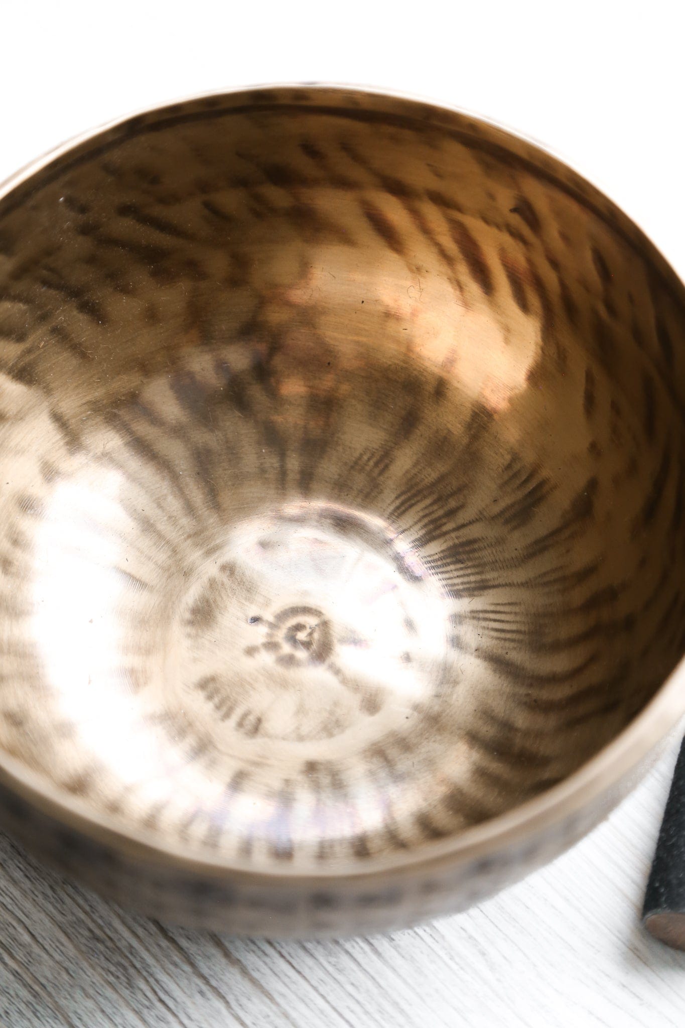 Singing Bowls Om Mani Mantra Singing Bowl SB238