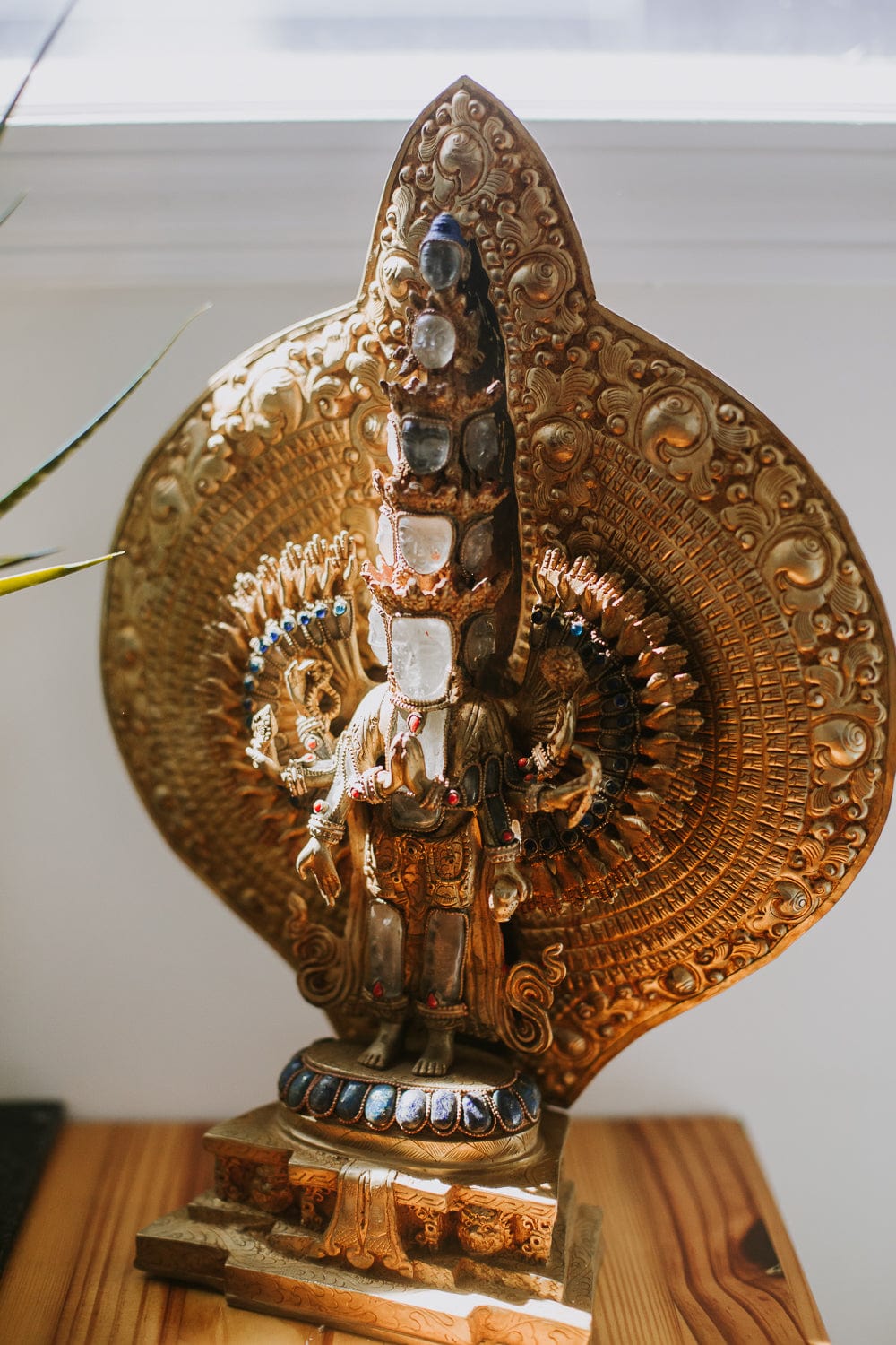 Statues Masterpiece Avalokiteshvara Crystal Statue ST284