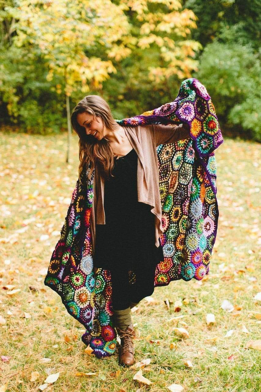 Blankets Default Large Woolen Hand-Crocheted Blanket WO027