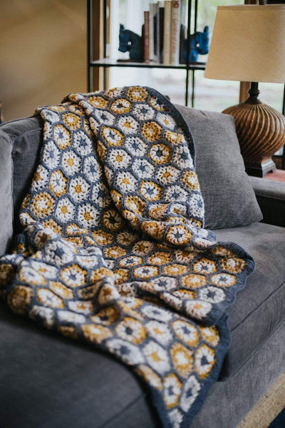 Blankets Seasonal Hand-Crocheted Blanket WO034