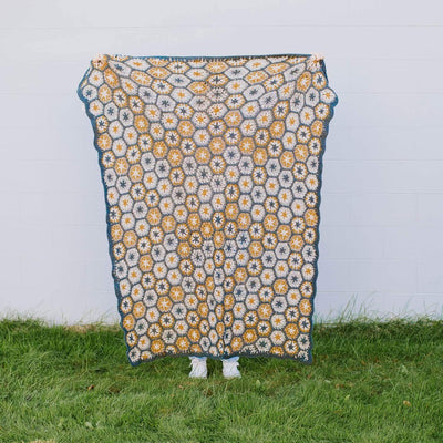 Blankets Seasonal Hand-Crocheted Blanket WO034