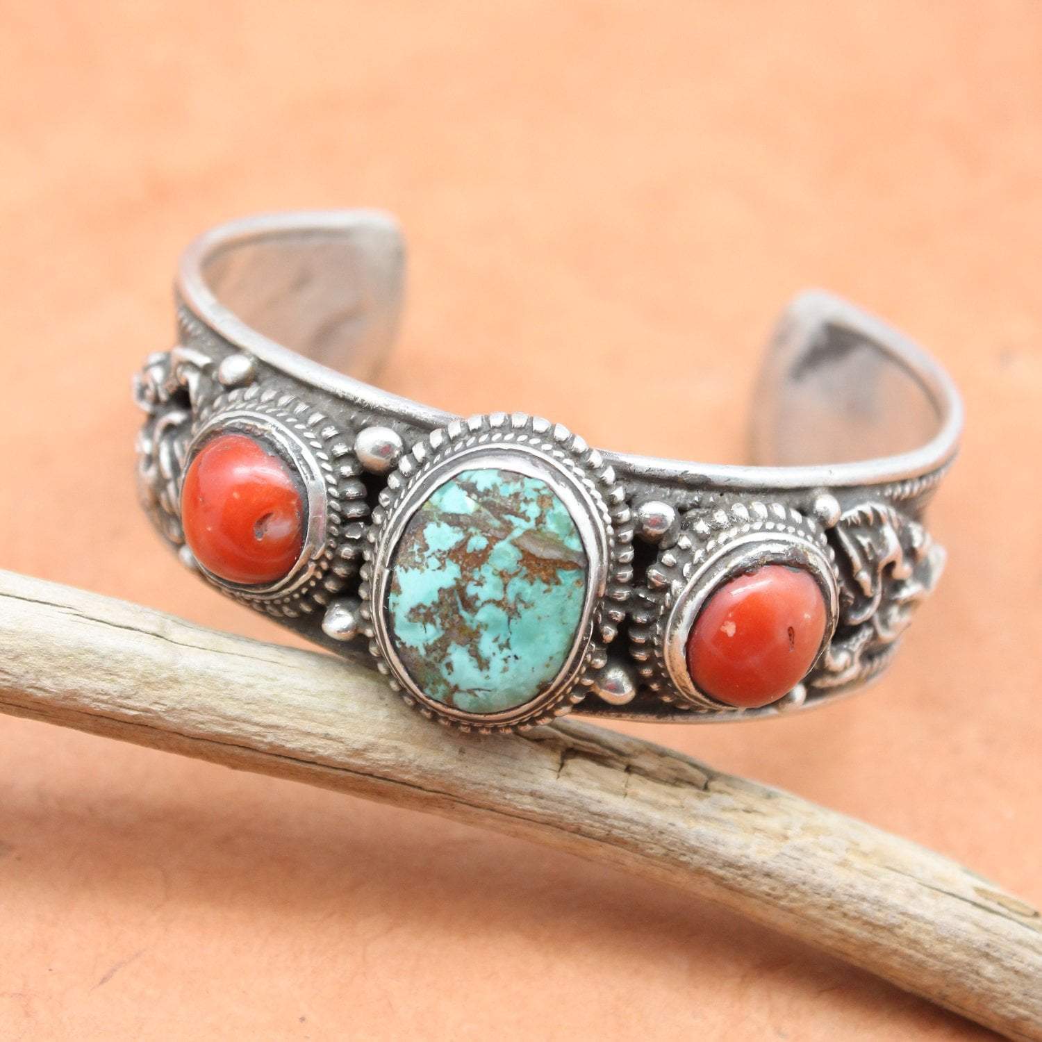 Vintage Silver Vintage Native American sterling silver and Turquoise  bracelet Vintage Native TQ brac16 - Susan Eisen Fine Jewelry & Watches