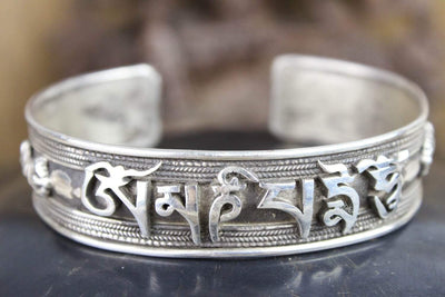 Bracelets Mantra Bracelet with Unique Tibetan Script JB690