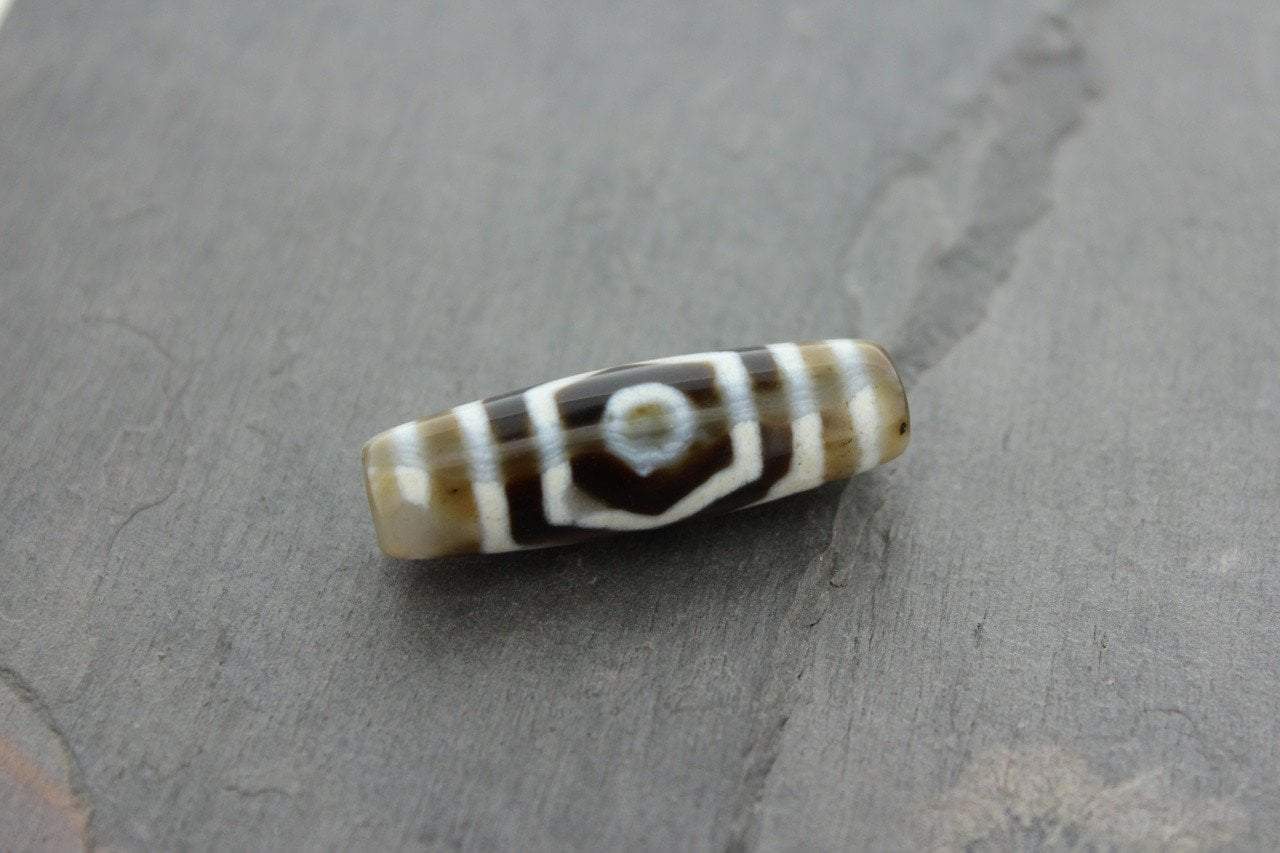 Dzi Beads Default Stunning light Colored 3 Eye Tibetan Dzi Bead dz051