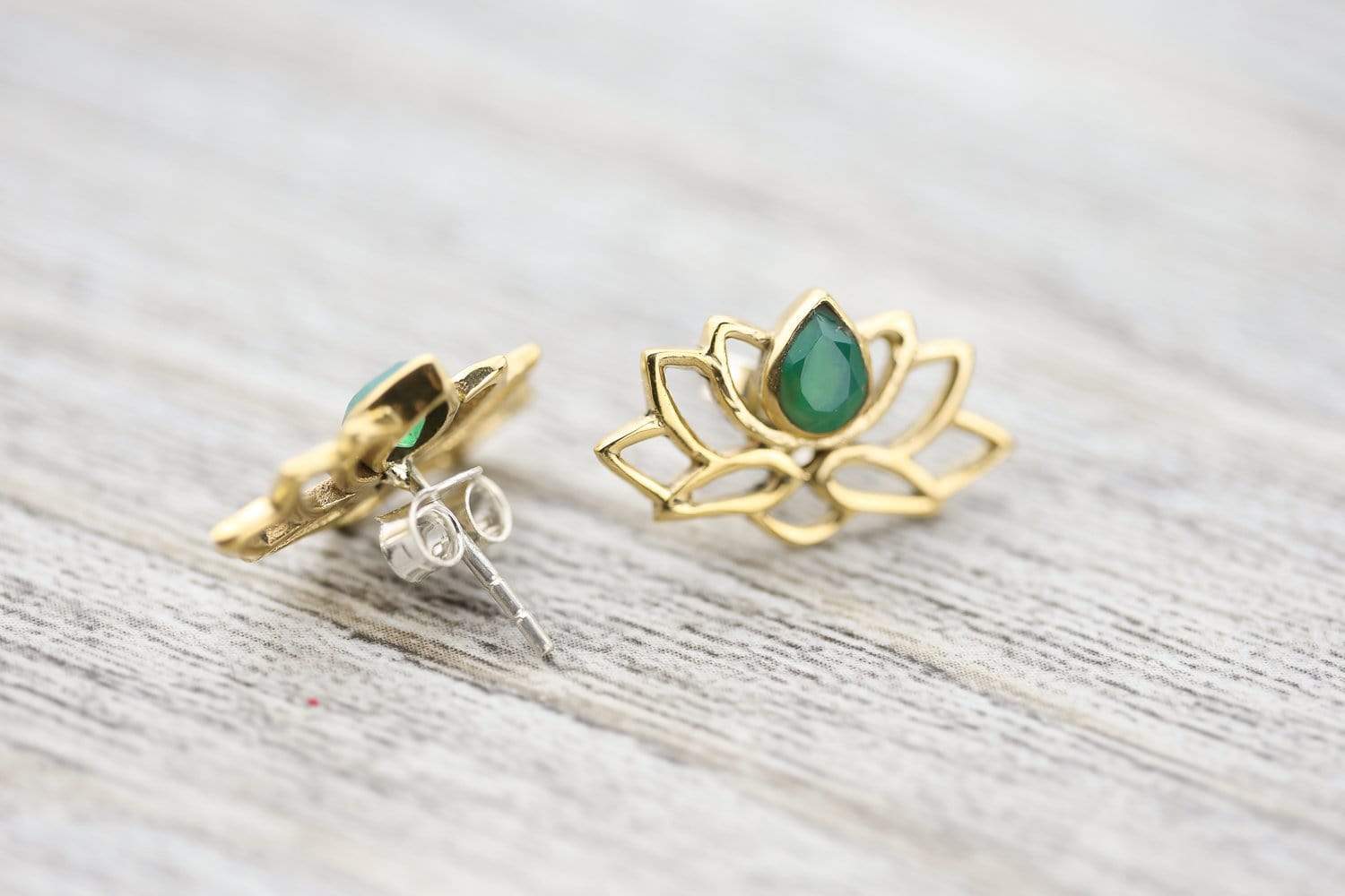 Earrings Emerald Lotus Earrings JE545
