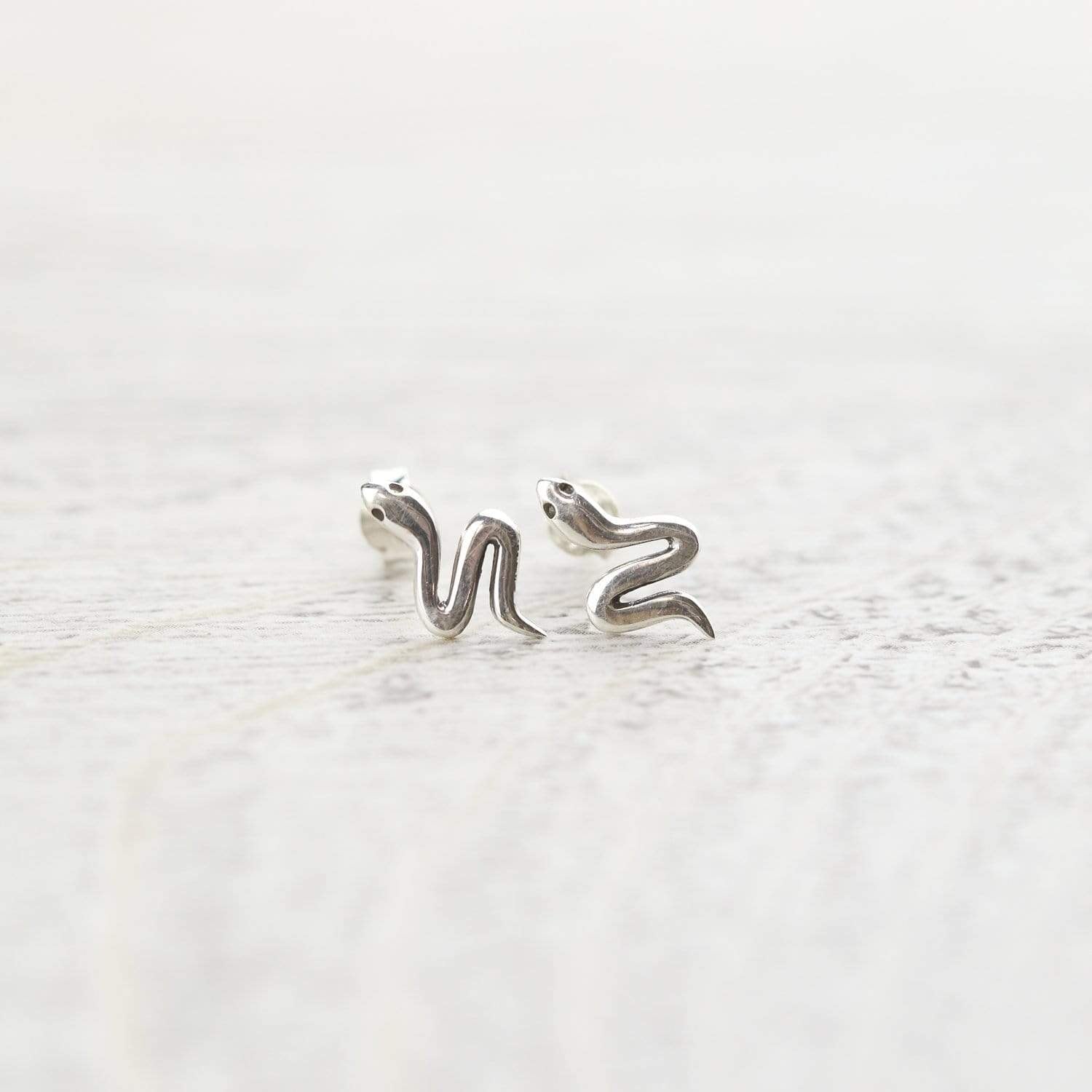 Earrings Snake Stud Earrings JE554