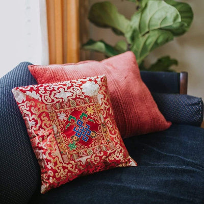 Home Default Red Eternal Knot Hand Embroidered Pillow home011