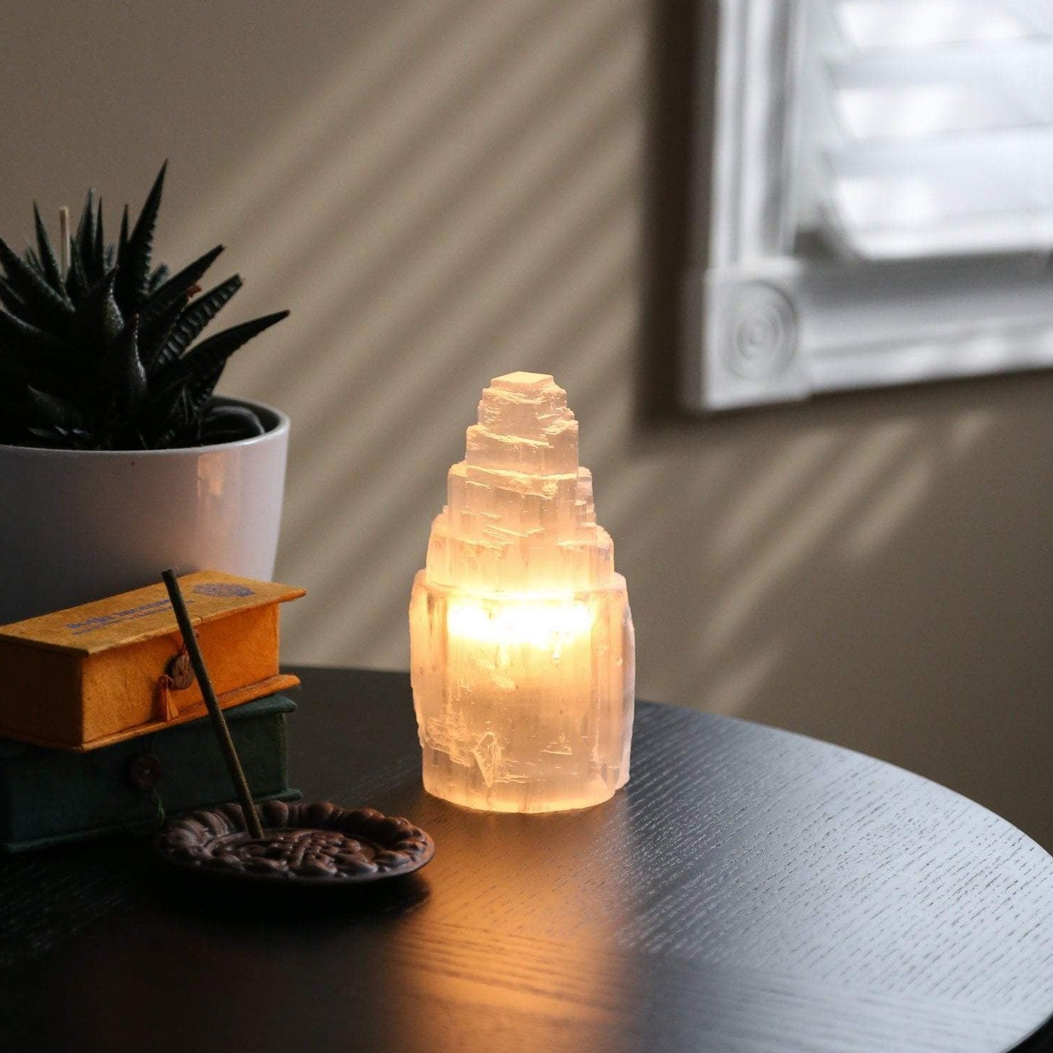 Home Selenite Energy Lamp UN061