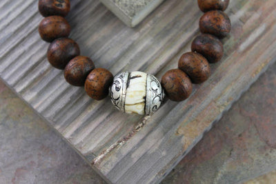 Jewelry,New Items,Gifts,Men's Jewelry Default Large Mens Bodhi Seed With Naga Shell Wrist Mala wm166