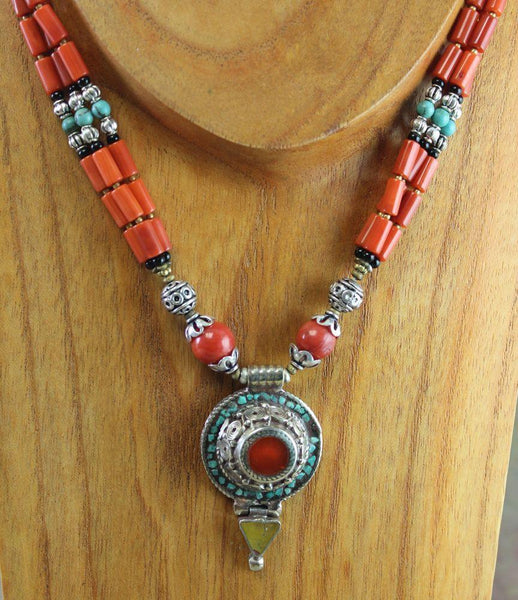 Collier Népalais Fait Main – Corail Rouge Et Turquoise Tibétain, Style Ethnique Bohème