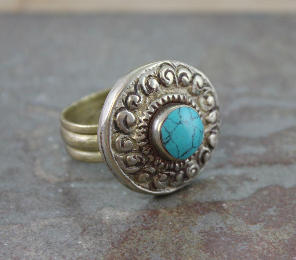 Jewelry,New Items,Under 35 Dollars Default Vintage-style Turquoise and Brass Adjustable Ring jr037