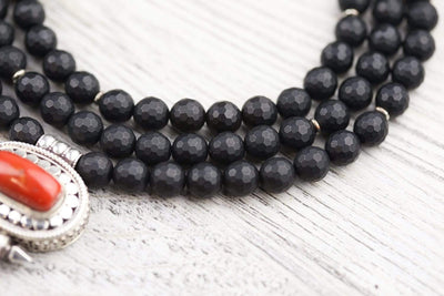 Mala Beads Protective Onyx Tibetan Gau Mala ML811