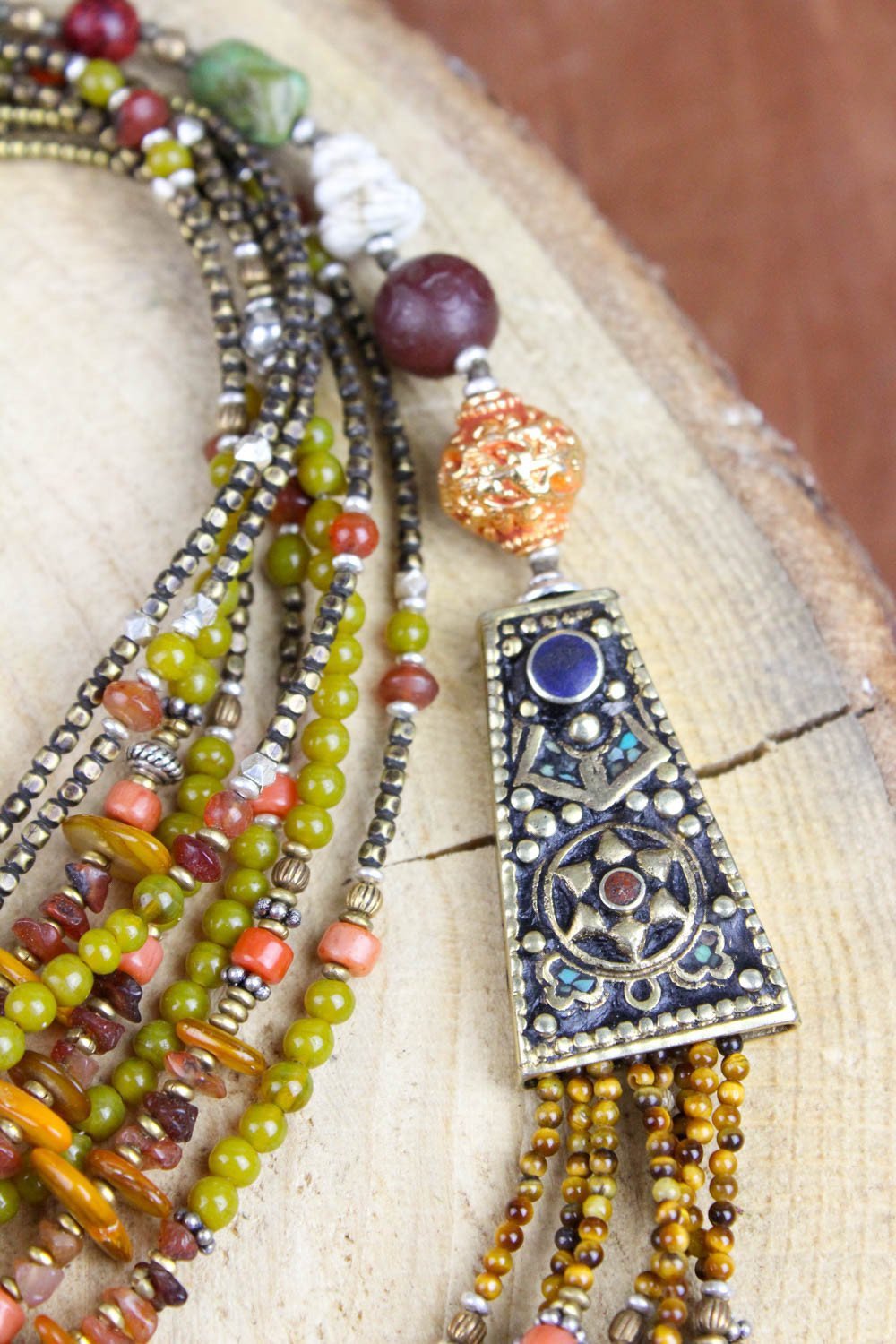 Necklaces Colorful Spirit of Nepal Necklace JN648