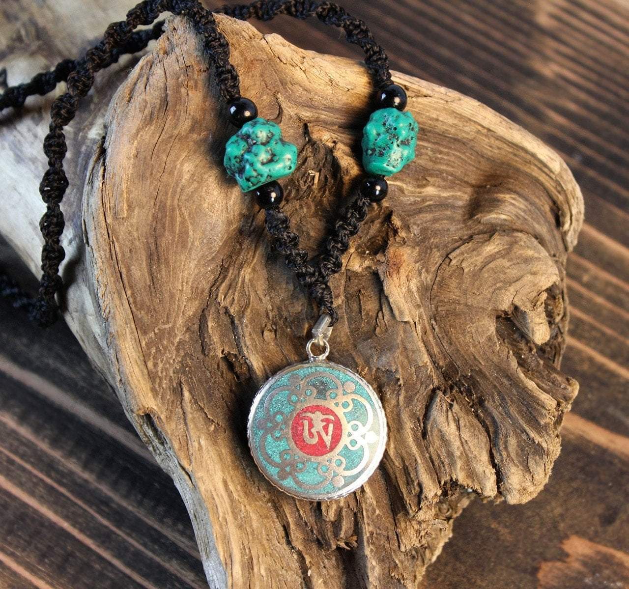 Necklaces Default Hand Knotted Tibetan Om Necklace jn509