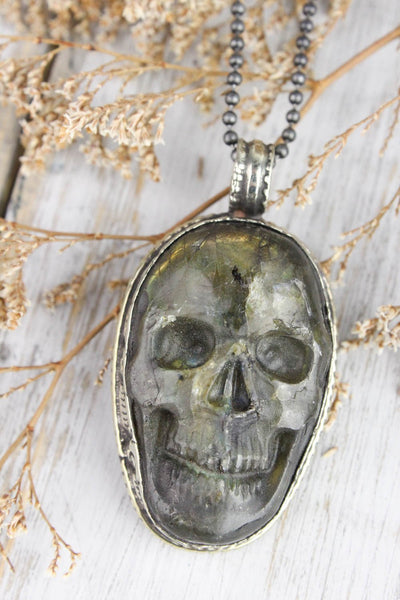 Necklaces Powerful Protector Skull Necklace JN672
