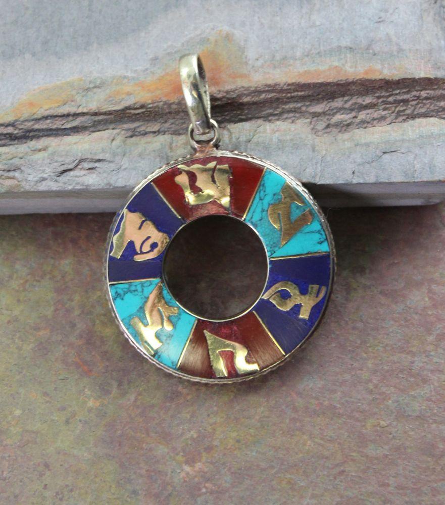 Pendants Default Circle Om Mani Padme Hung Pendant jp246